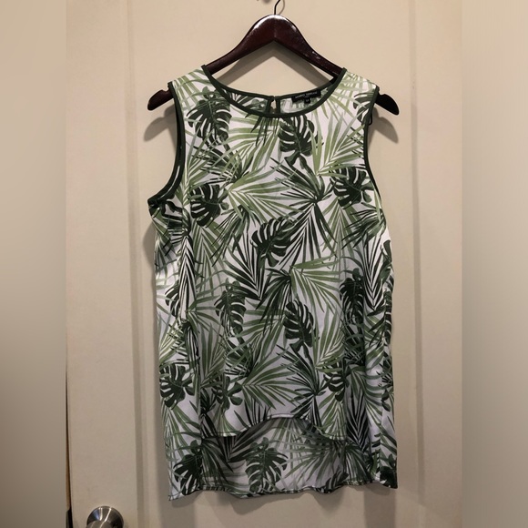 Mario Serrani Italy leafy green tank - Picture 1 of 3